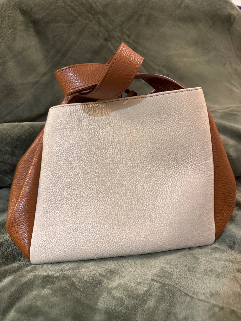 Sundance Two-Tone Cream and Brown Leather Shoulder Bag